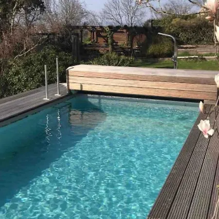 Doppelzimmer Mit Neuem Bad Und Sportpool-Nutzung Aussen, Im Souterrain Der Villa Naturpark, Garten Mit Rheinblick Koblenz  Exterior photo